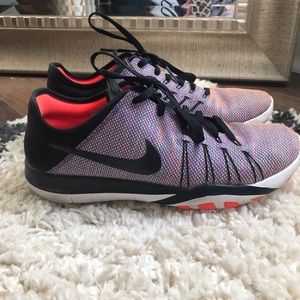 Nike Free TR6